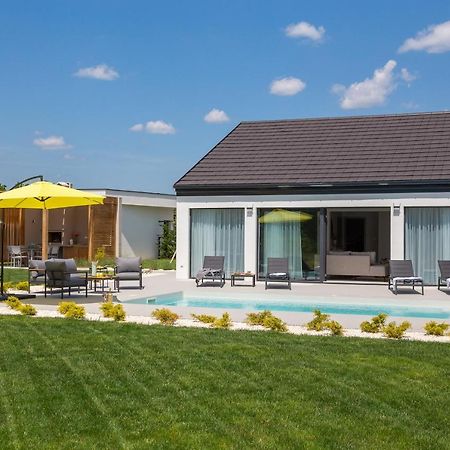 Bandelli Villas Oklaj Exteriér fotografie